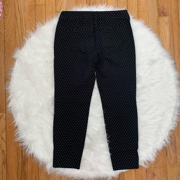 Old Navy black and white patterned pixie pants - Picture 4 of 8